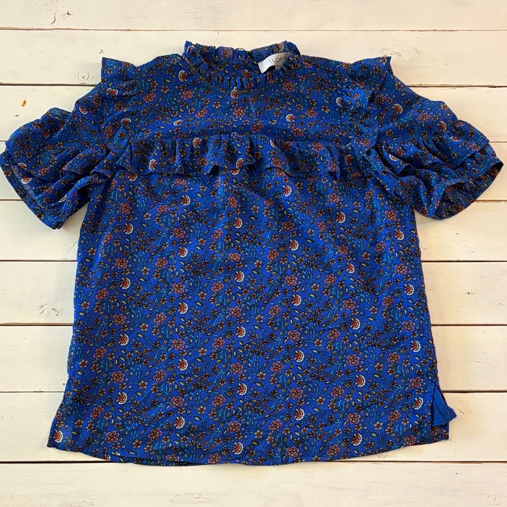 LOFT Blue Floral Short Sleeved Blouse